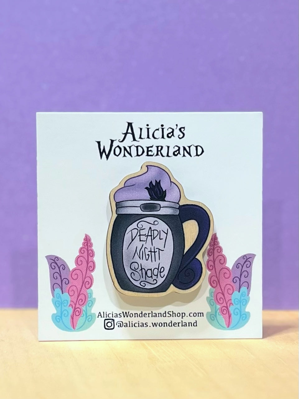 Deadly Nightshade Spooky Mug Wood Pin