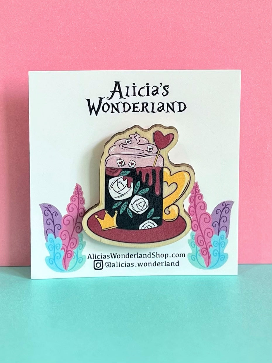 Queen of Hearts Mug Pin