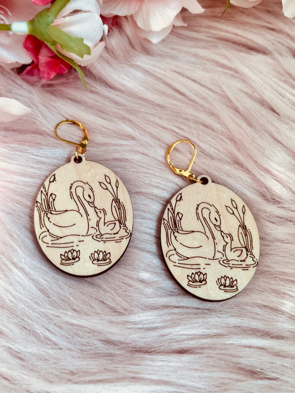 Swan's Love Earrings