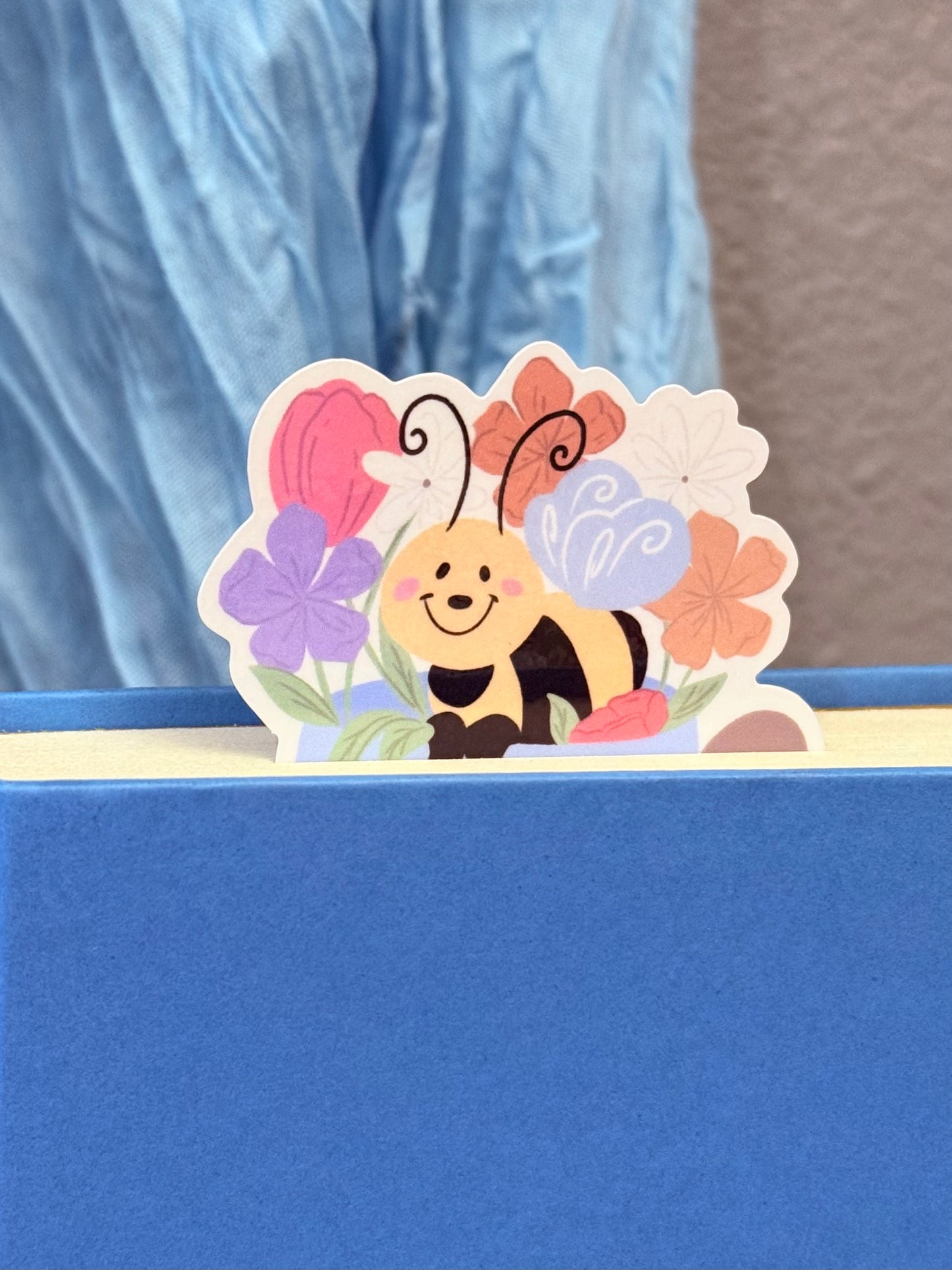 HoneyBee’s Teacup Bookmark | Teacup Buddies