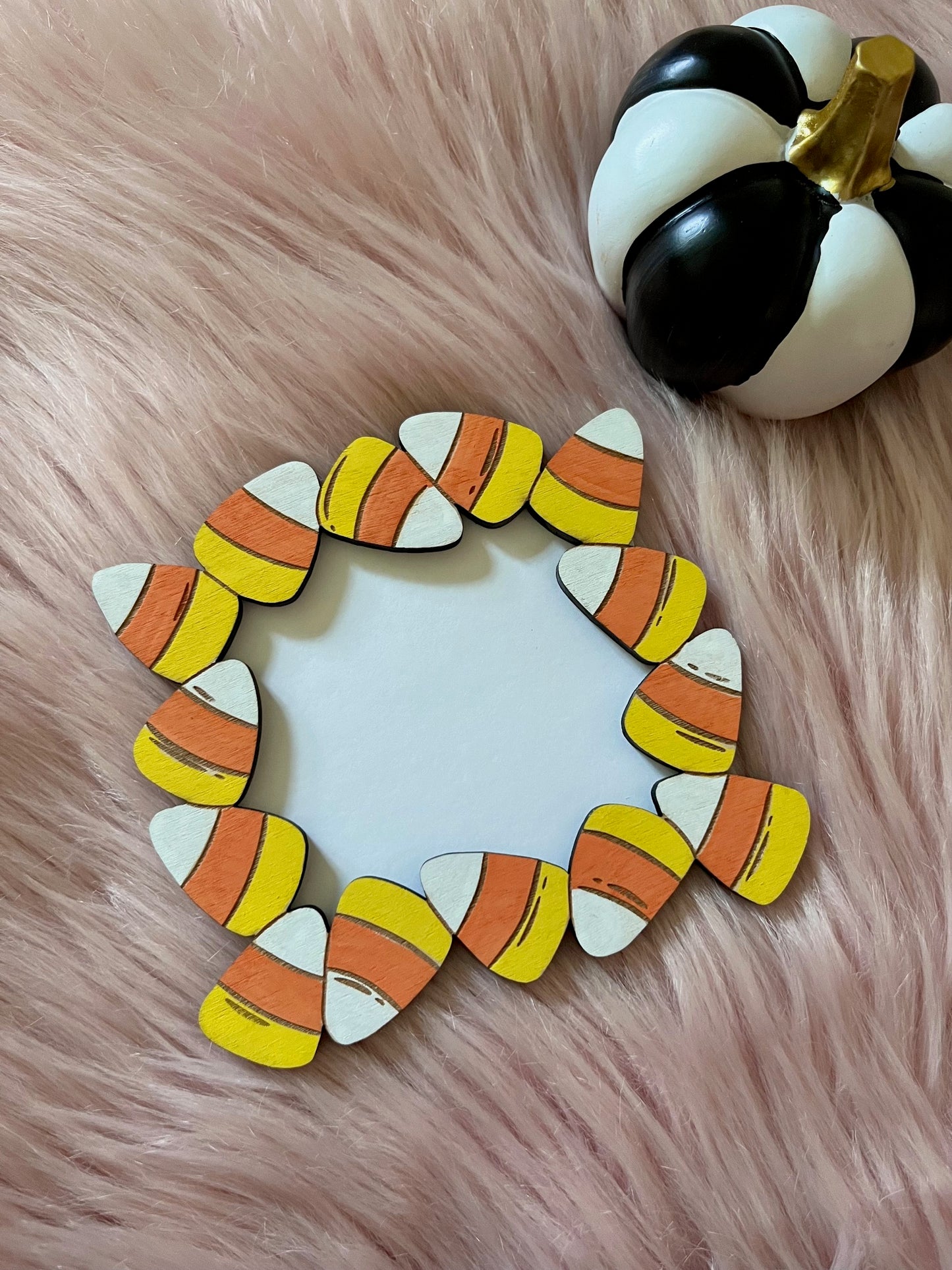 Spooky Magnet Picture Frame