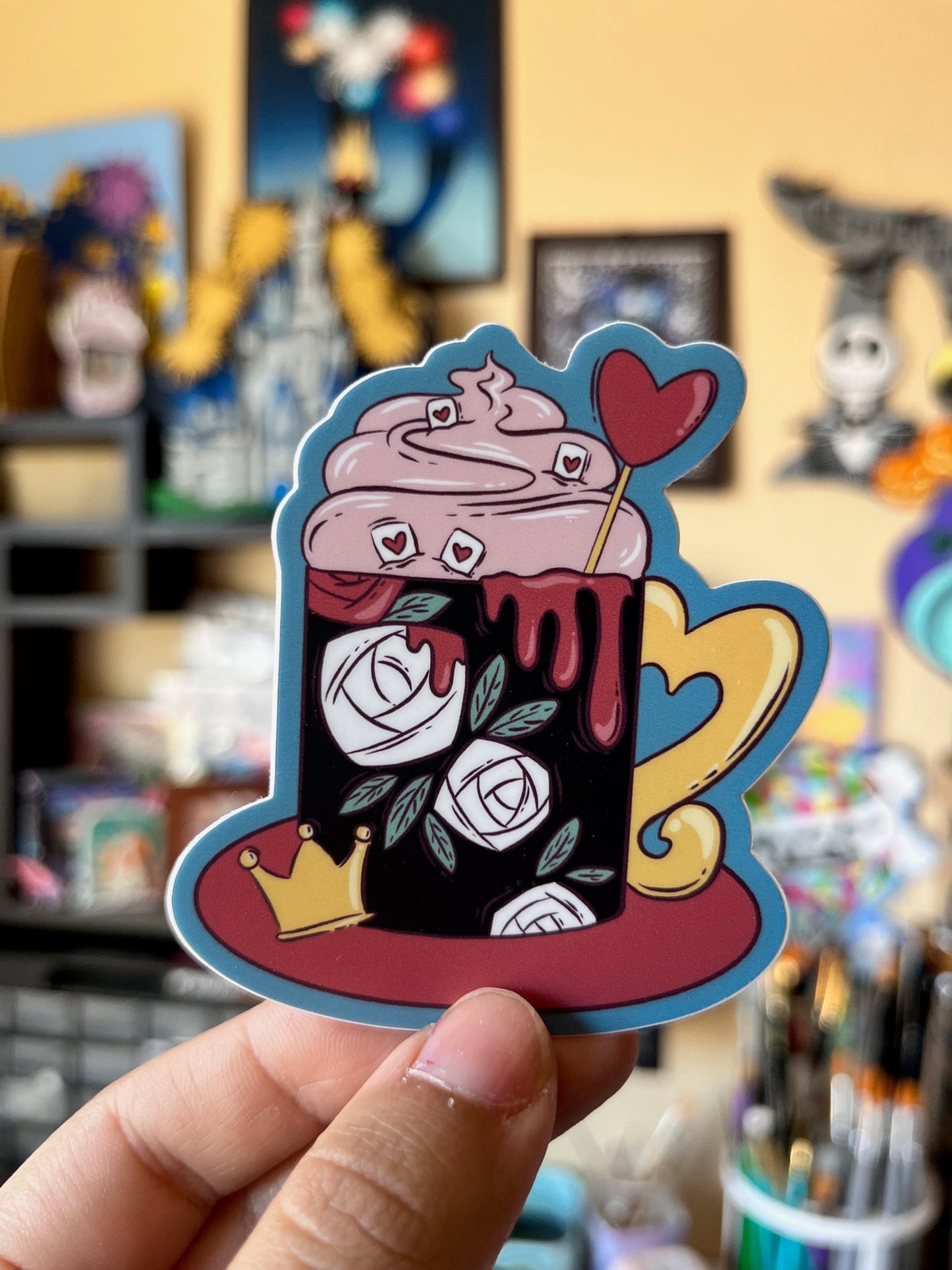 Red Queen Spooky Mug Vinyl Sticker