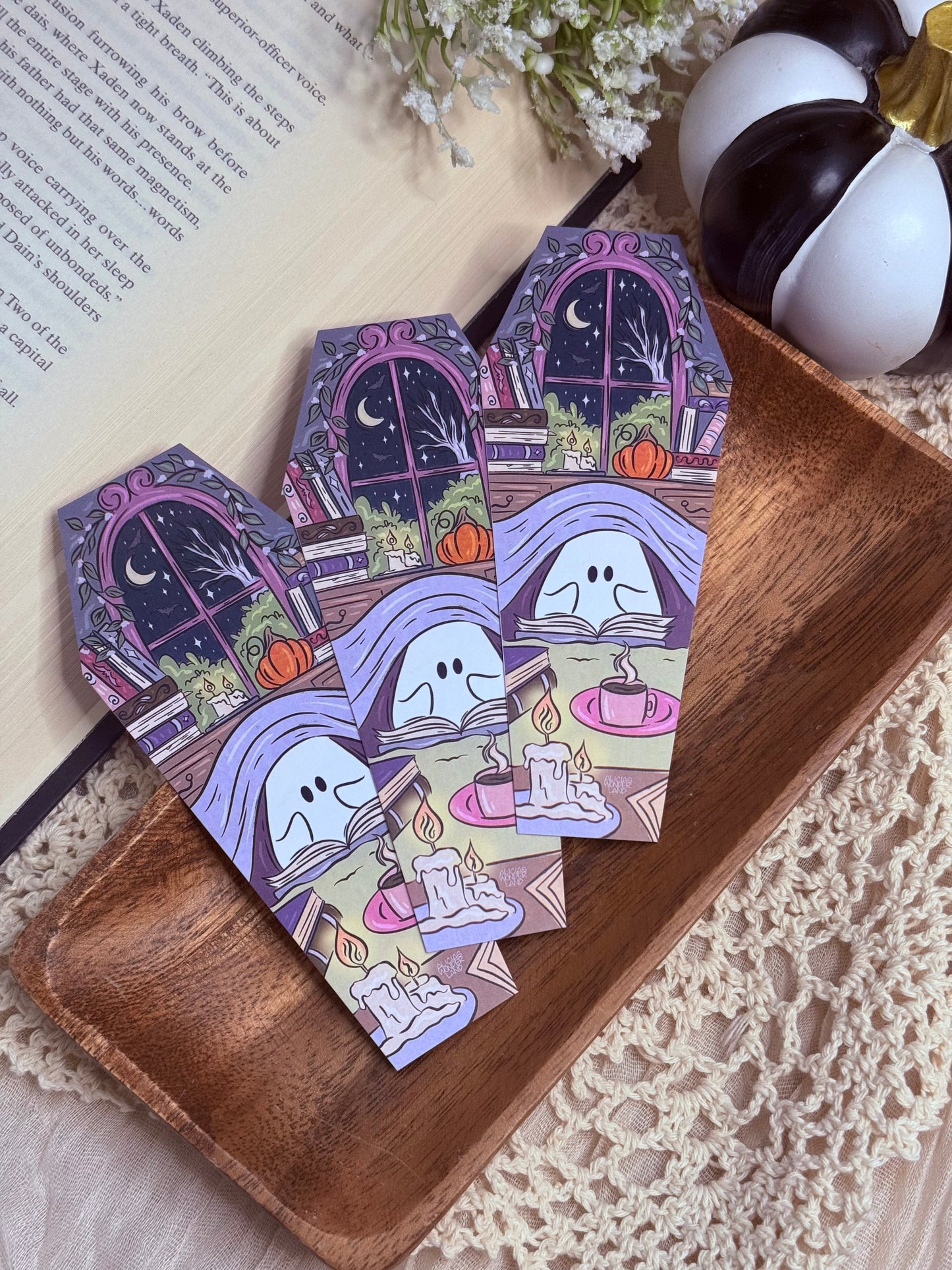 Cozy Covers & Books Bookmark