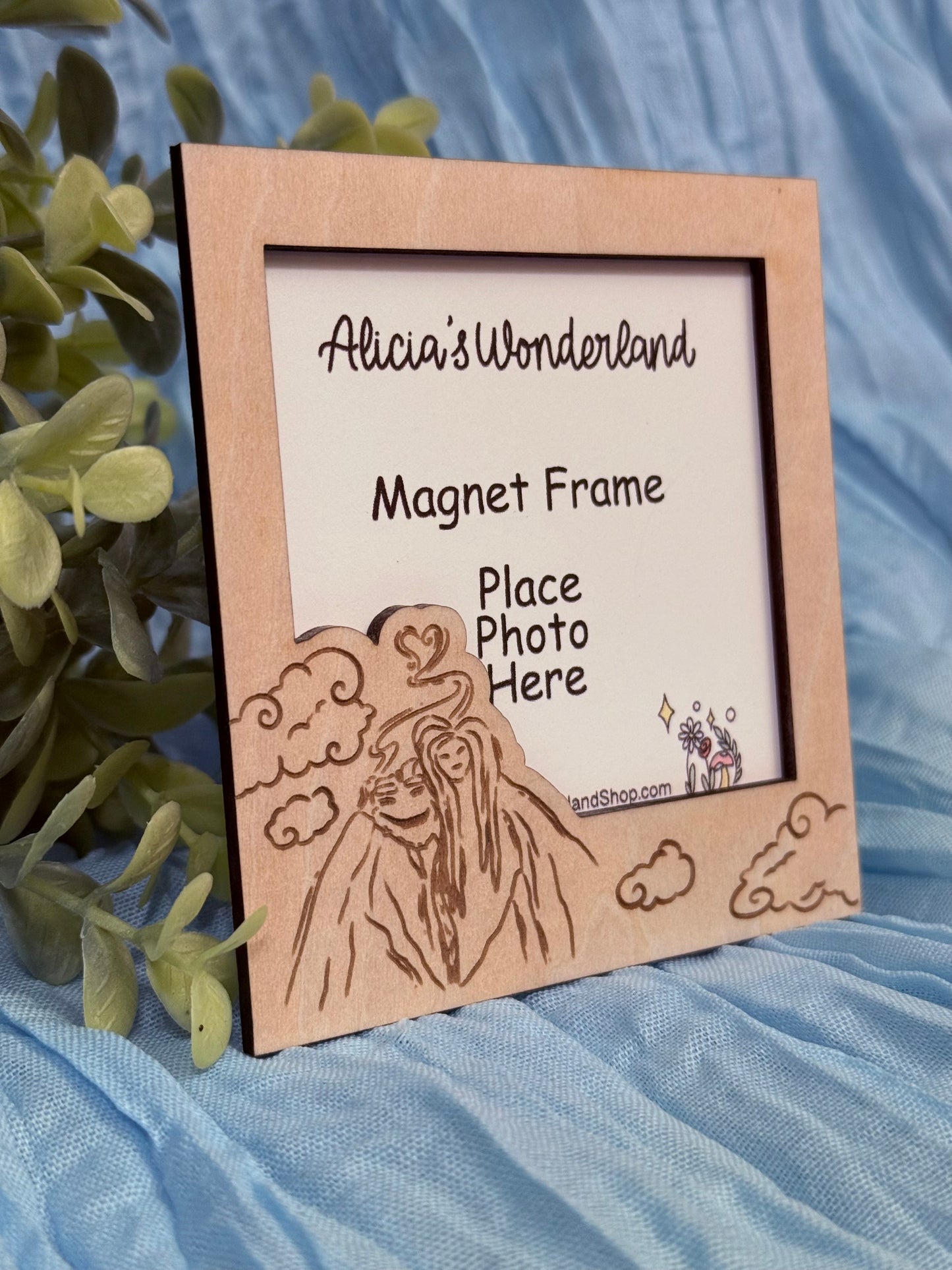 Lava Magnet Frame