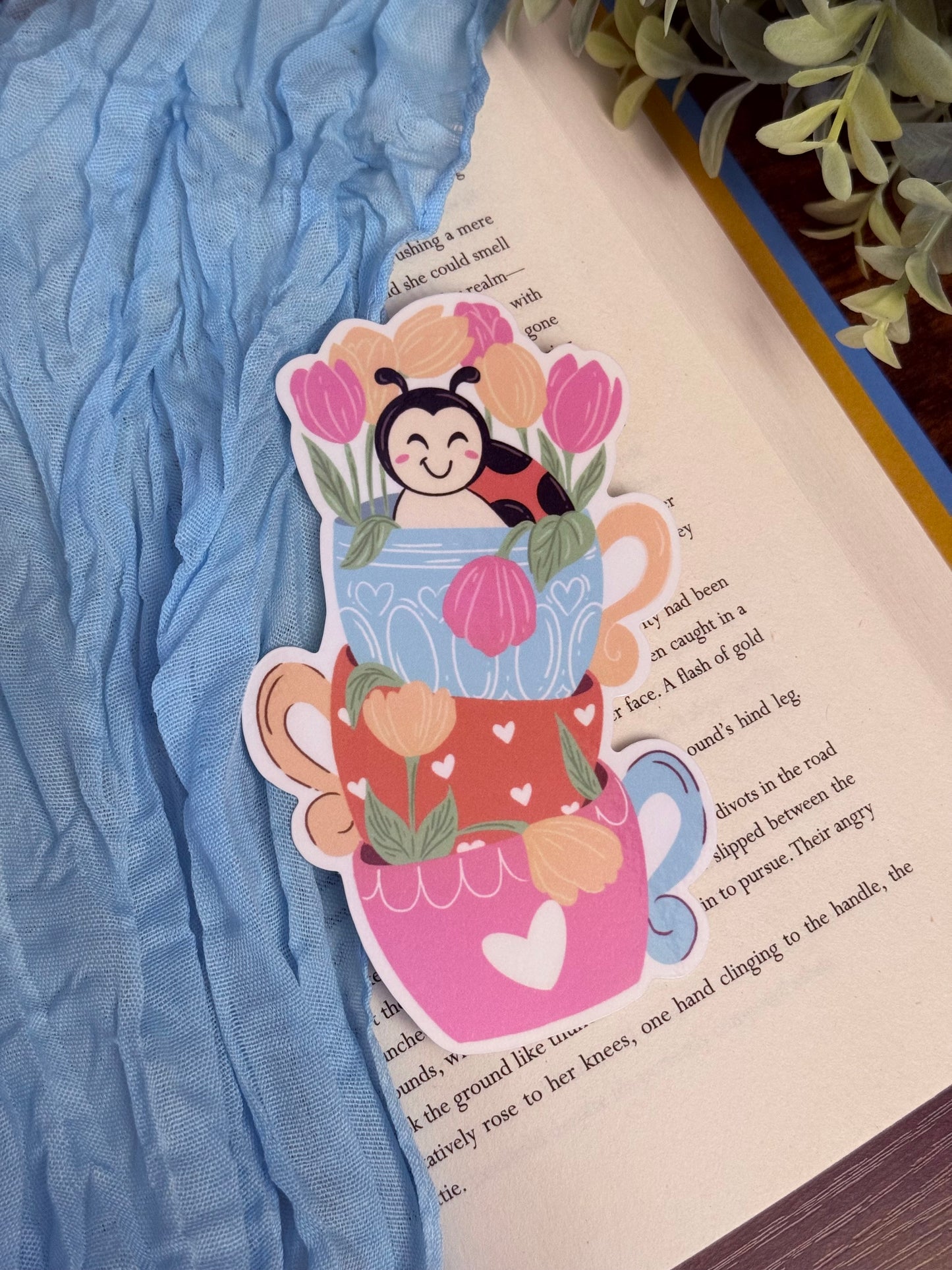Lucky Ladybug Teacup Bookmark | Teacup Buddies