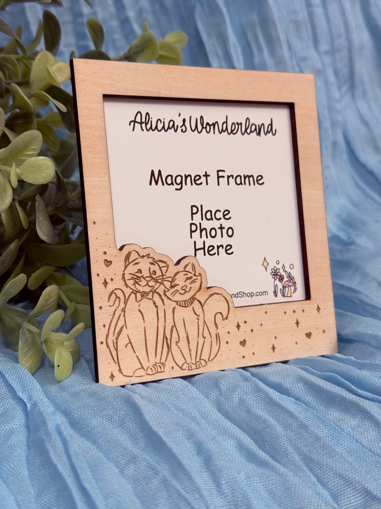 Fancy Cats Magnet Frame