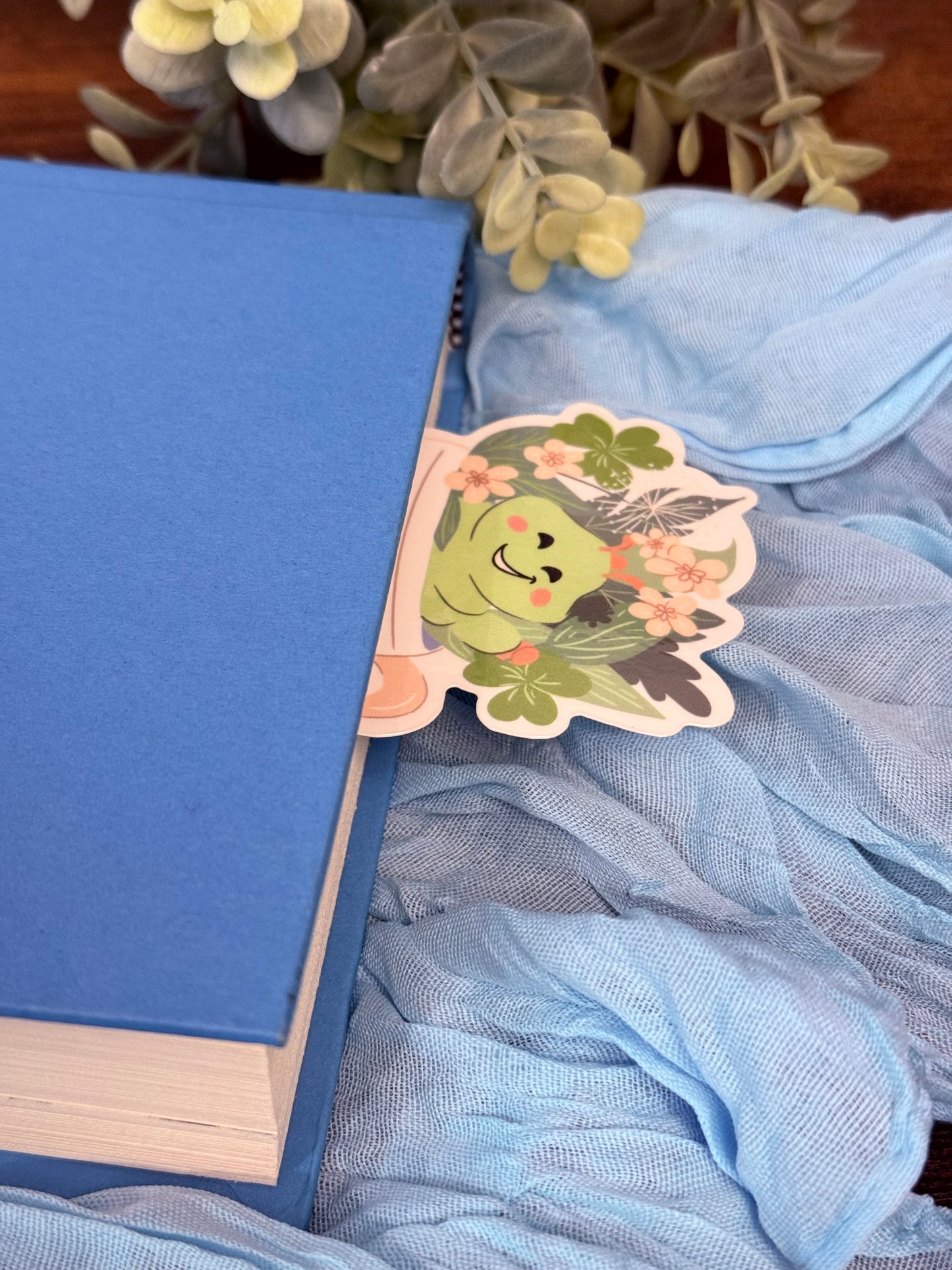 Caterpillar Teacup Bookmark | Teacup Buddies